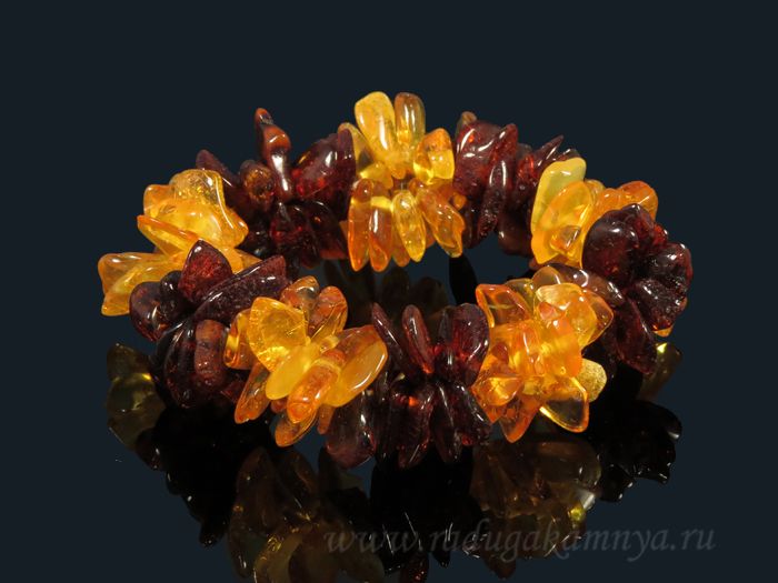 Amber sea buckthorn honey bracelet, i.e. cognac