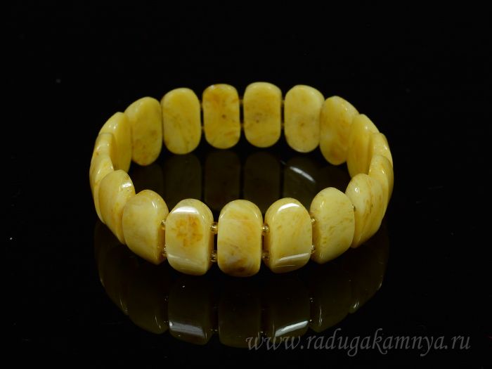 Amber bracelet segment 17*9mm caramel milk.