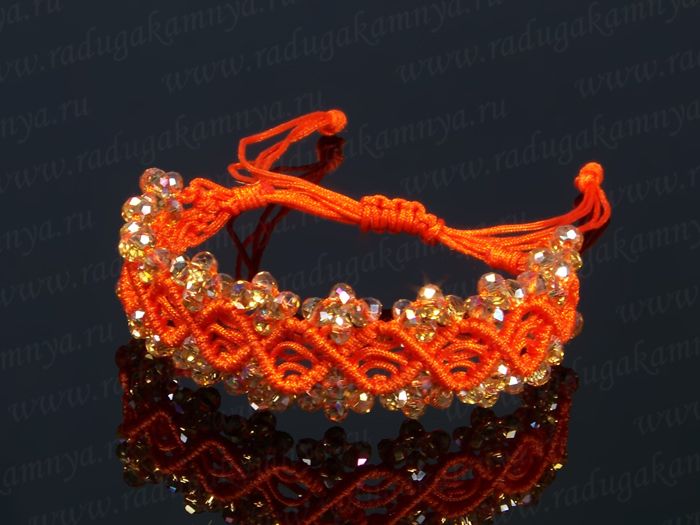 Braided bracelet with zircons orange