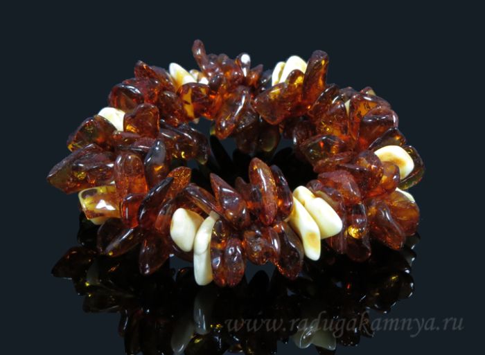 Amber sea buckthorn cognac, milk bracelet