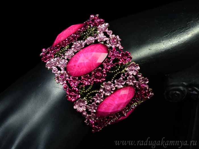 Bracelet with Murano glass color.pink.