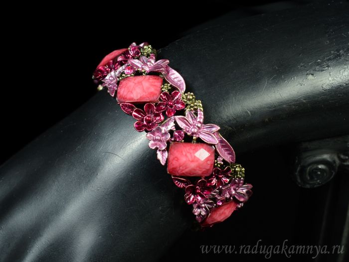 Bracelet with Murano glass color.pink.