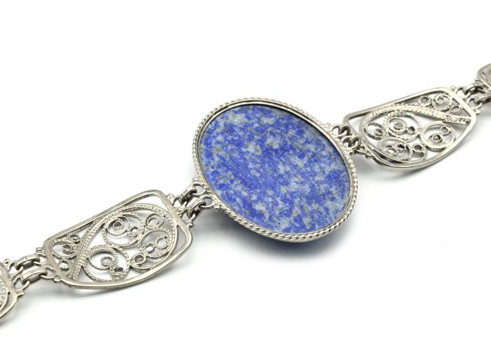 Lapis lazuli "Oval" bracelet, 21.5cm.