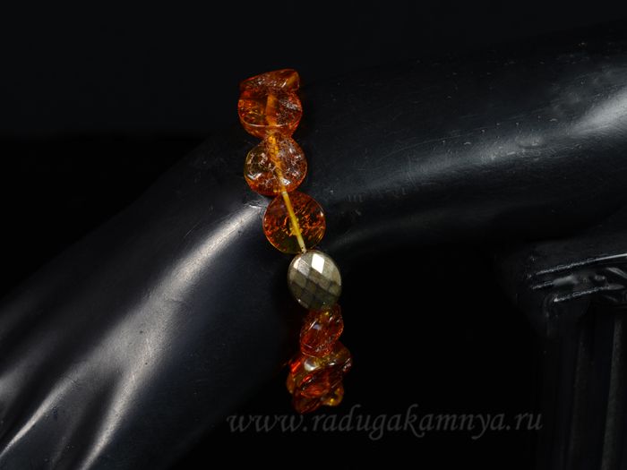 Bracelet made of amber T.circle 12-15mm cognac