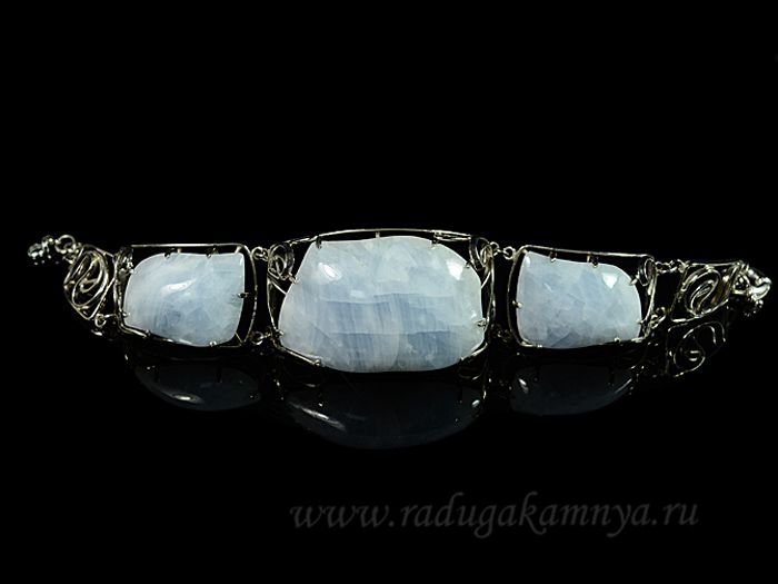 Calcite bracelet, 17cm.