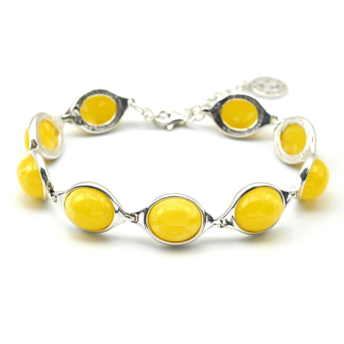 Bracelet with amber C925 oval 12*13mm milk, 19cm, 17.31g