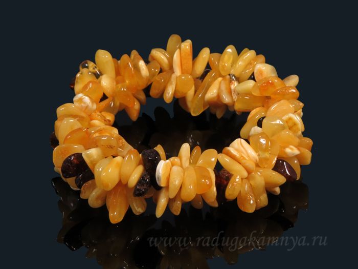 Amber sea buckthorn milk, coffee bracelet