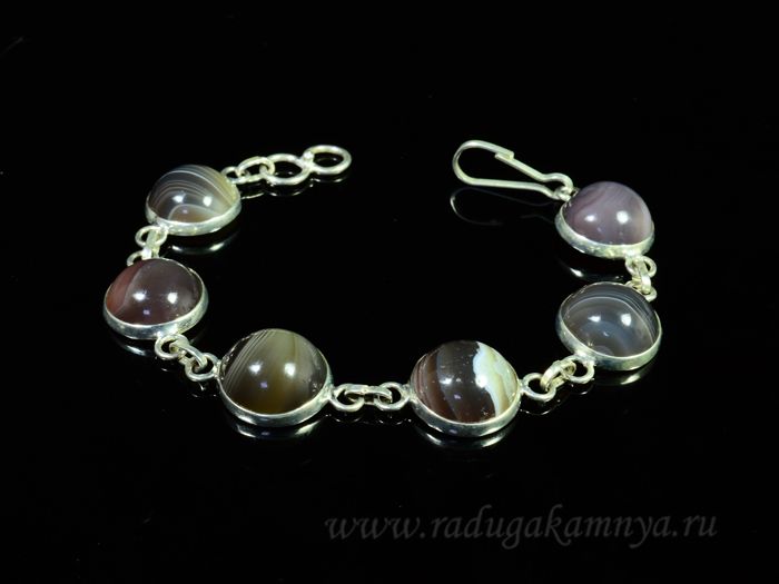 Bracelet with Brazilian agate in silver circle 15mm, 18cm.